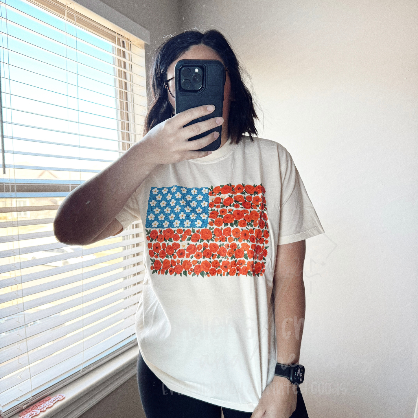 PRINTED FLORAL FLAG